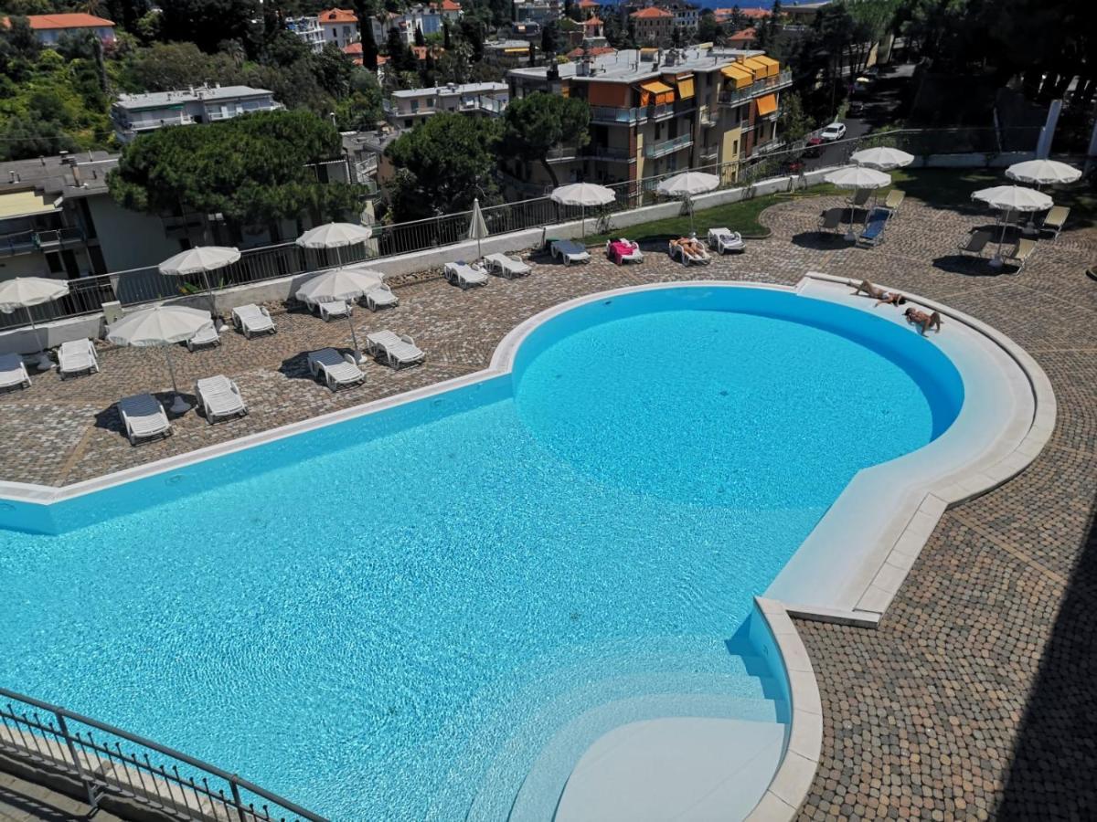 Residence Modus Vivendi Sanremo Exterior photo